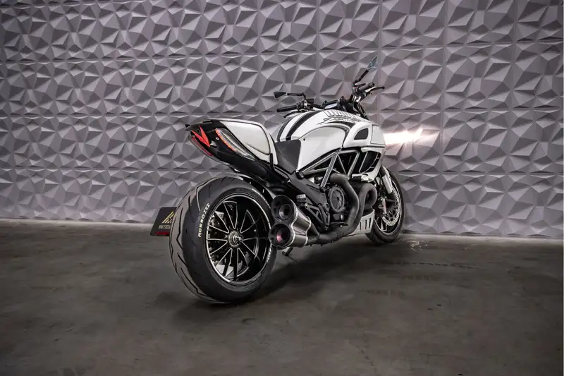 Ducati Diavel - foto 8