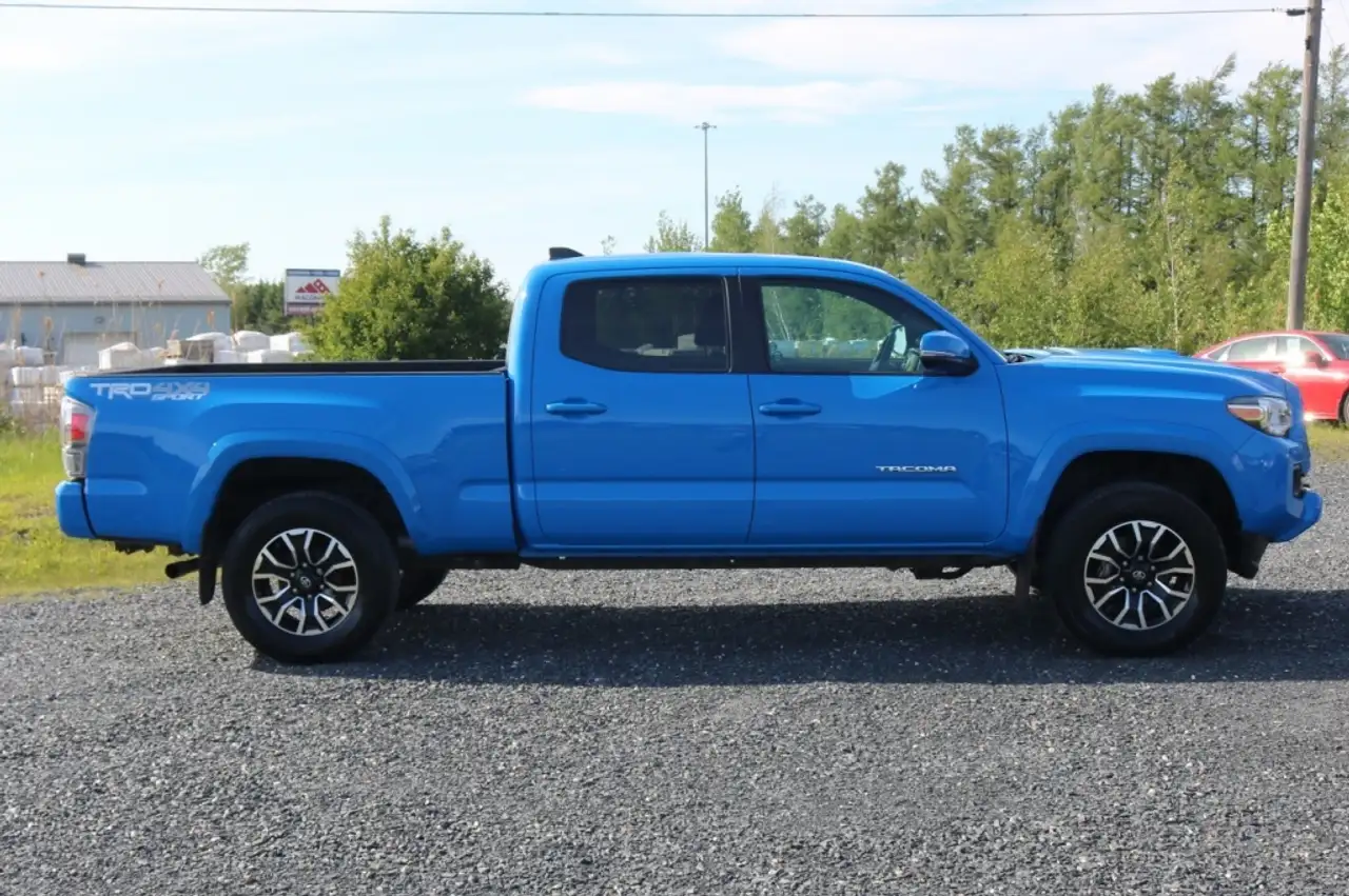 Toyota Tacoma снимка Toyota Tacoma