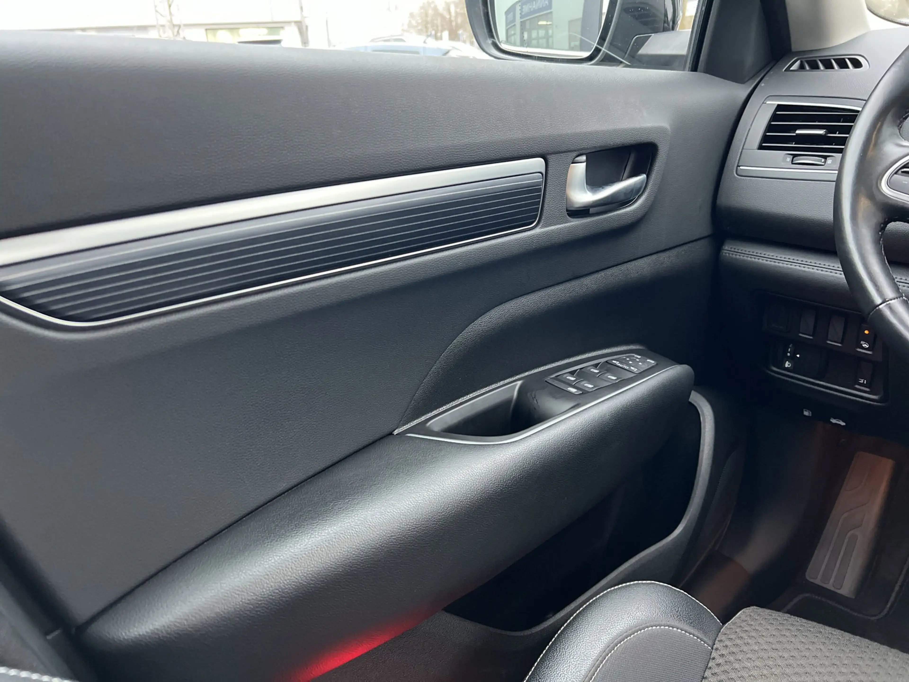 Renault Koleos dCi 185 CVT Intens SHZ+LED+RFK — photo 8