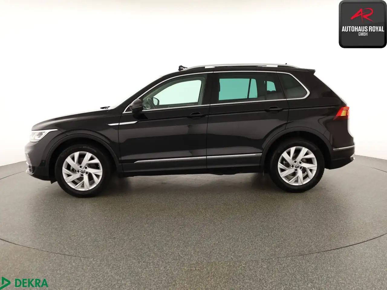 Volkswagen Tiguan Tiguan 2.0 TDI Elegance MATRIX,PANO,360GRAD,ACC 2