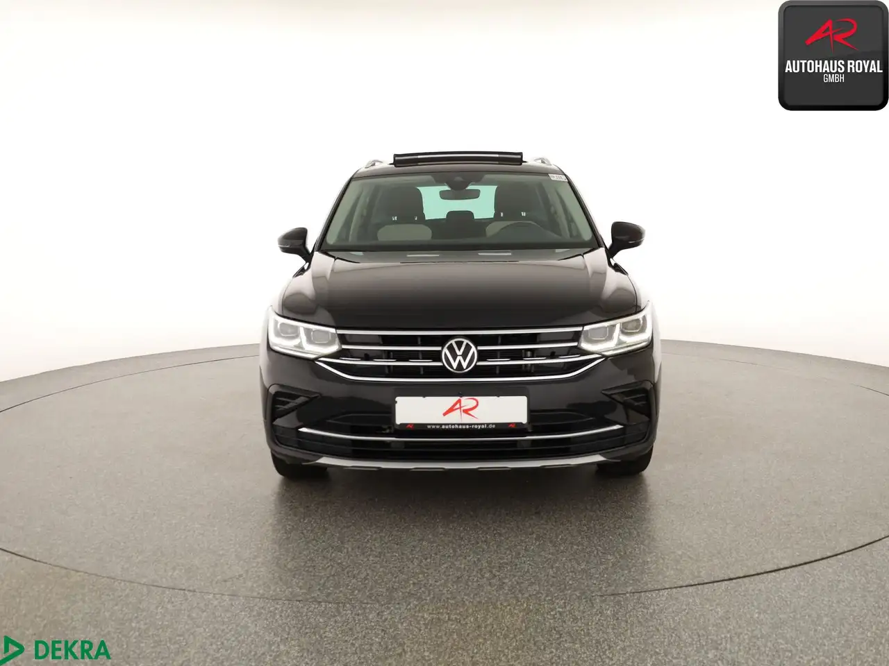 Volkswagen Tiguan Tiguan 2.0 TDI Elegance MATRIX,PANO,360GRAD,ACC 8