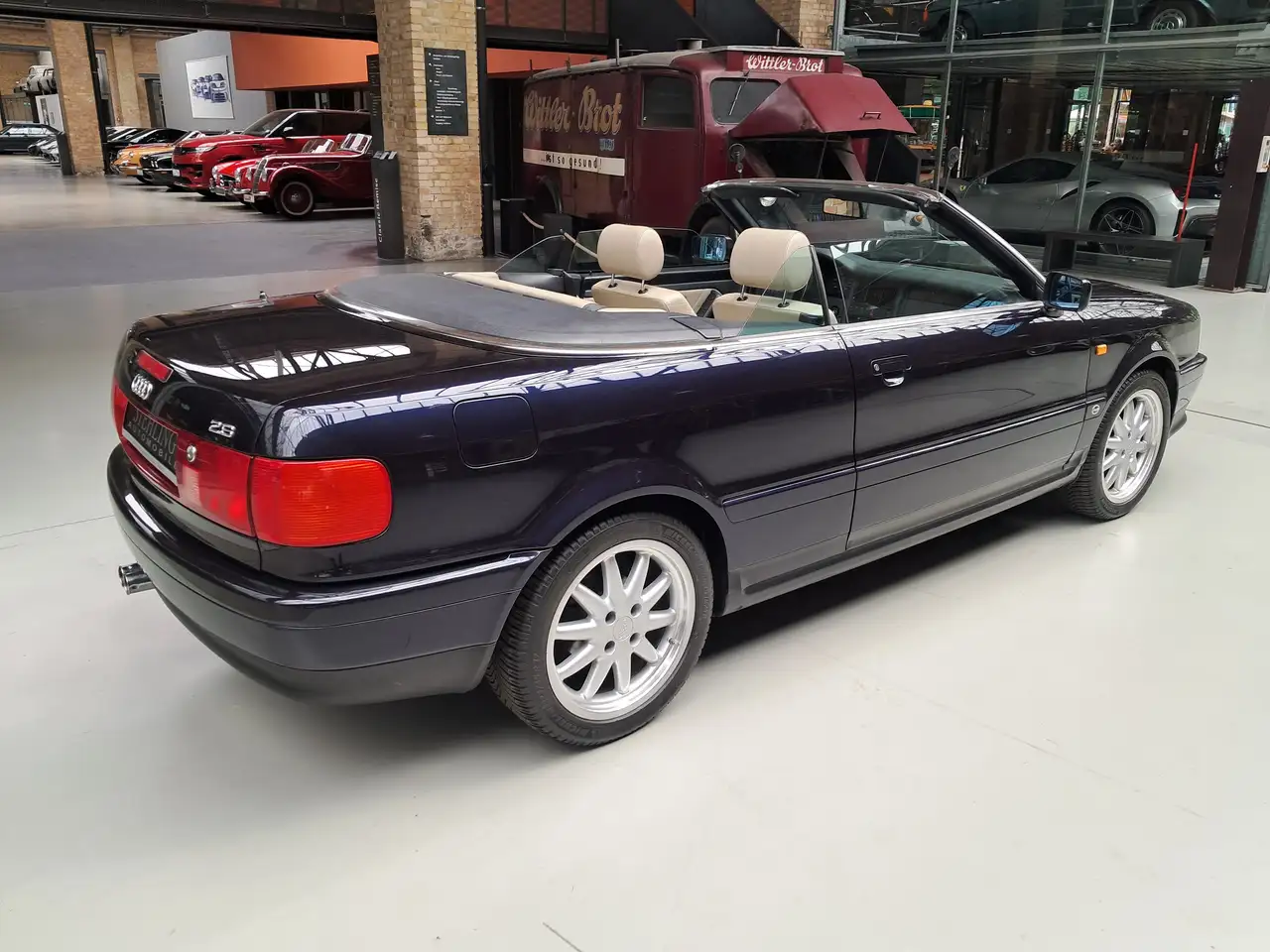 Audi Cabriolet 2.6 (E), foto 10