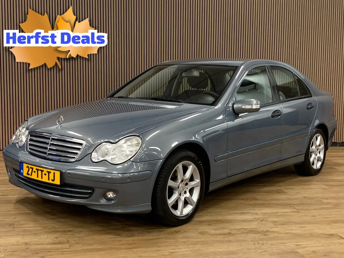Mercedes-Benz C 180 K. Classic|Navigatie|Climate Control| Grijs - 1