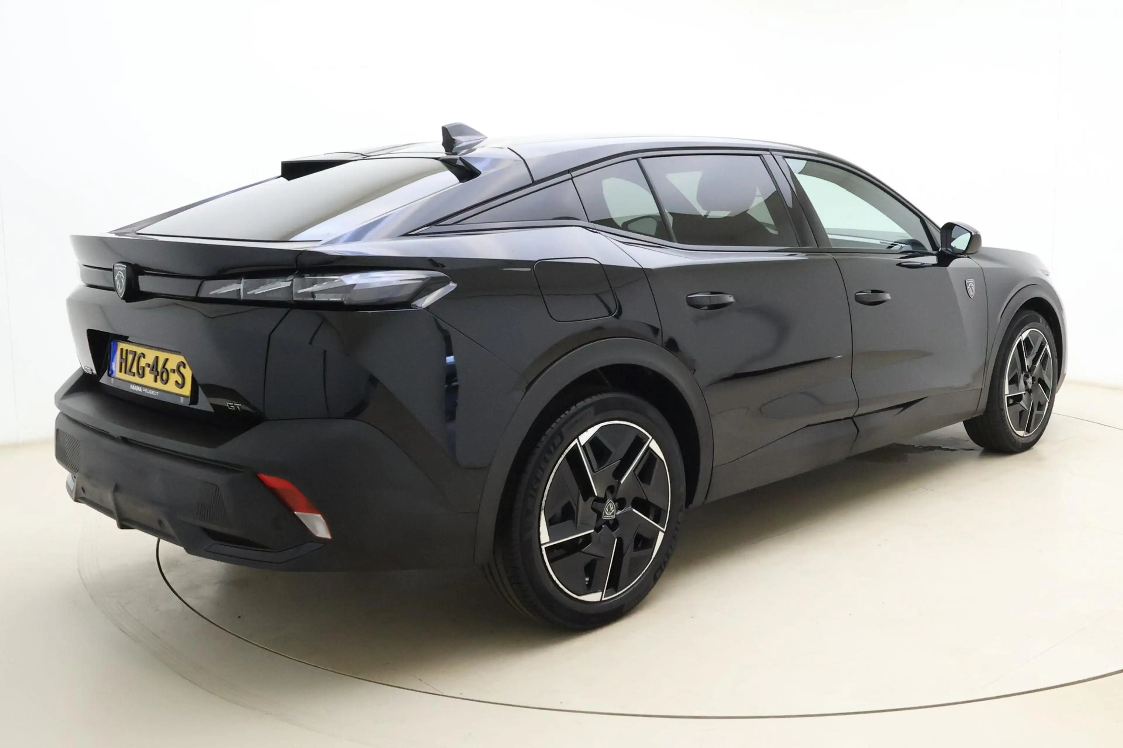 Peugeot 408 1.2 Hybrid 145 e-DCS6 GT | Automaat | Adaptieve cr — photo 2