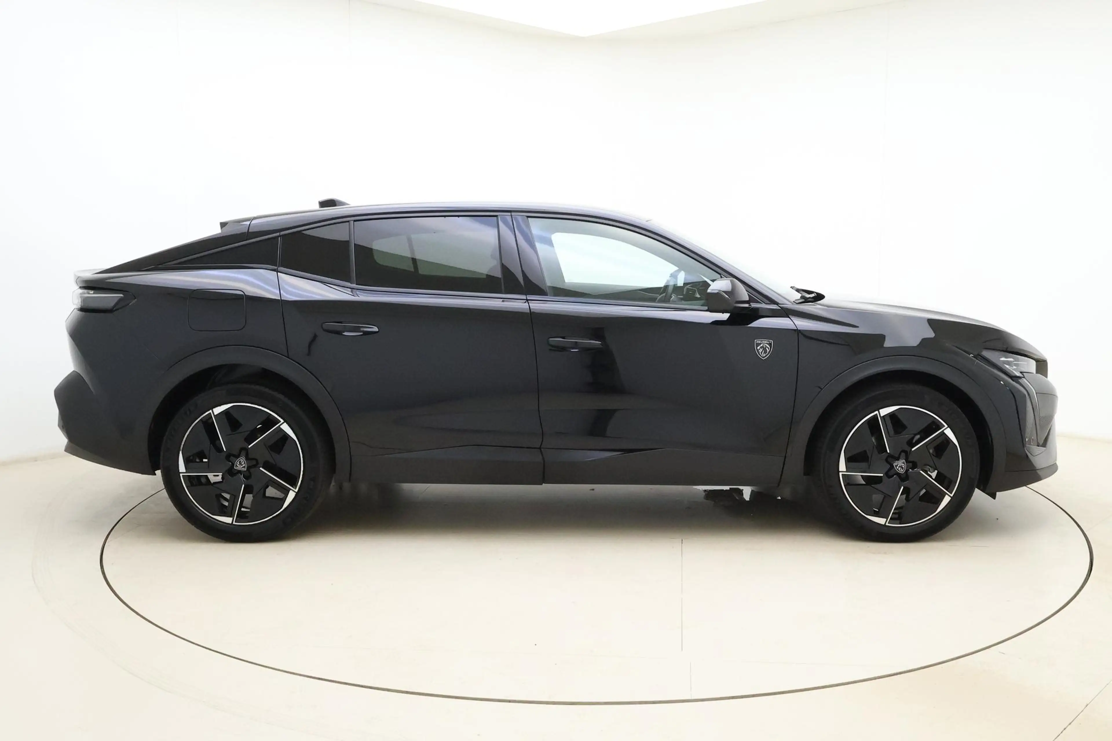 Peugeot 408 1.2 Hybrid 145 e-DCS6 GT | Automaat | Adaptieve cr — photo 9