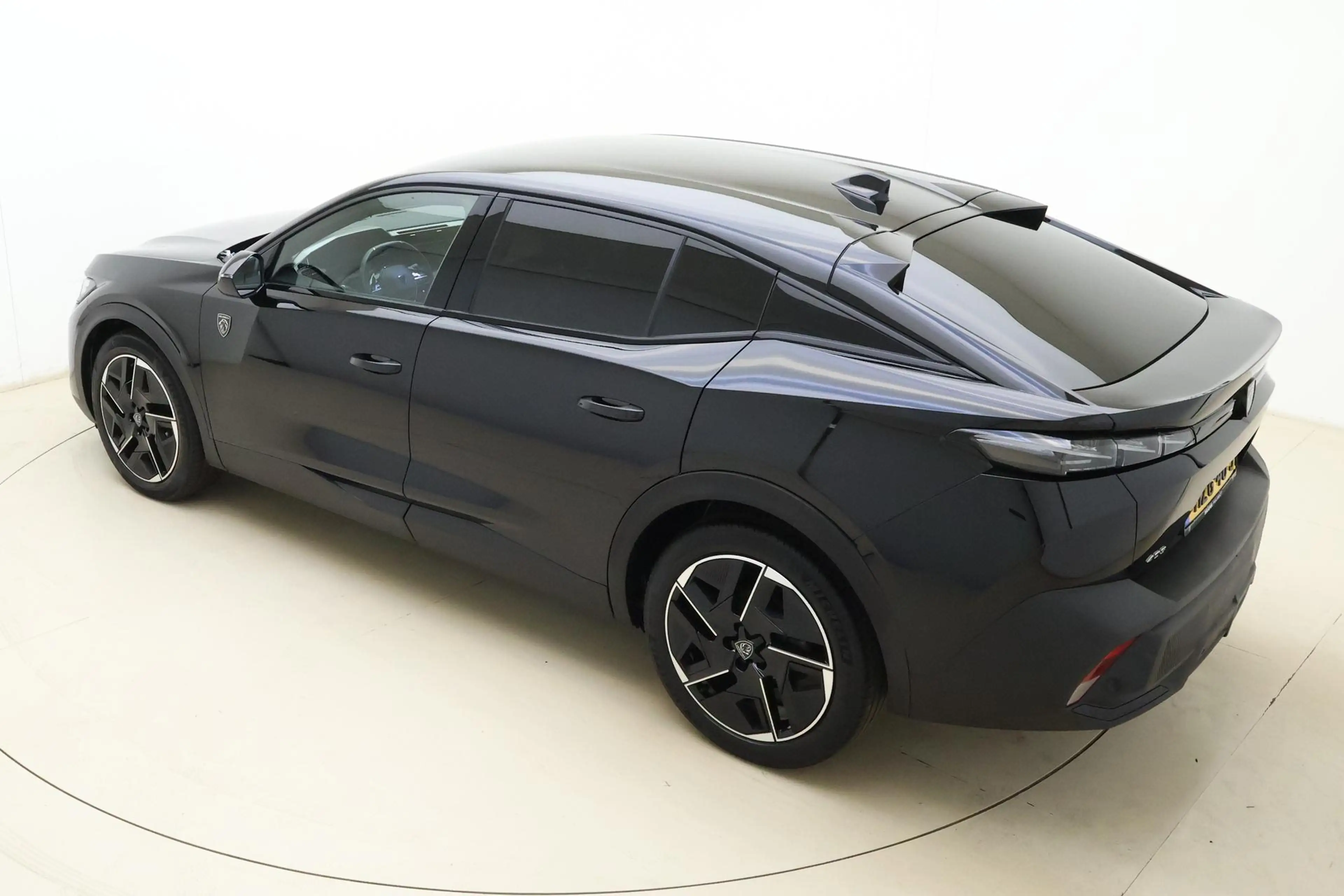 Peugeot 408 1.2 Hybrid 145 e-DCS6 GT | Automaat | Adaptieve cr — photo 4