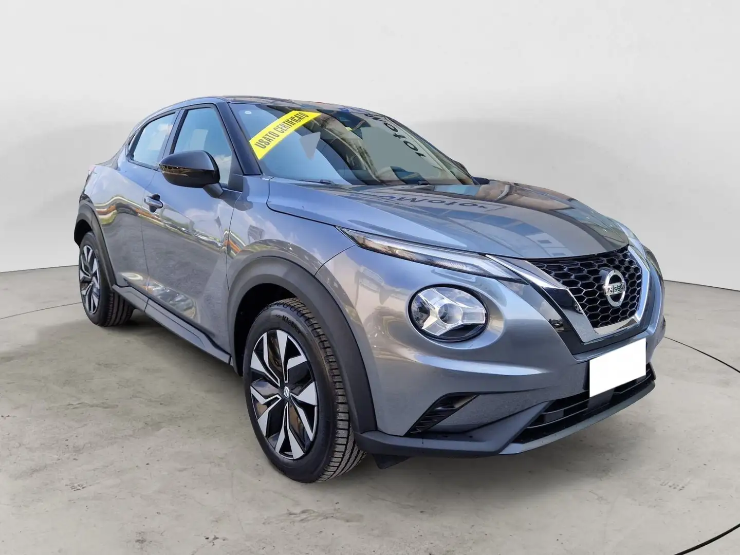 Nissan Juke 1.0 DIG-T 114 CV DCT Acenta Grijs - 1