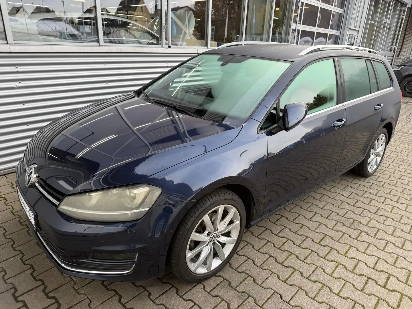 Volkswagen Golf Variant Highline 122 PS TSI 8fach AHK TÜVNEU KLIMA Bleu - 1