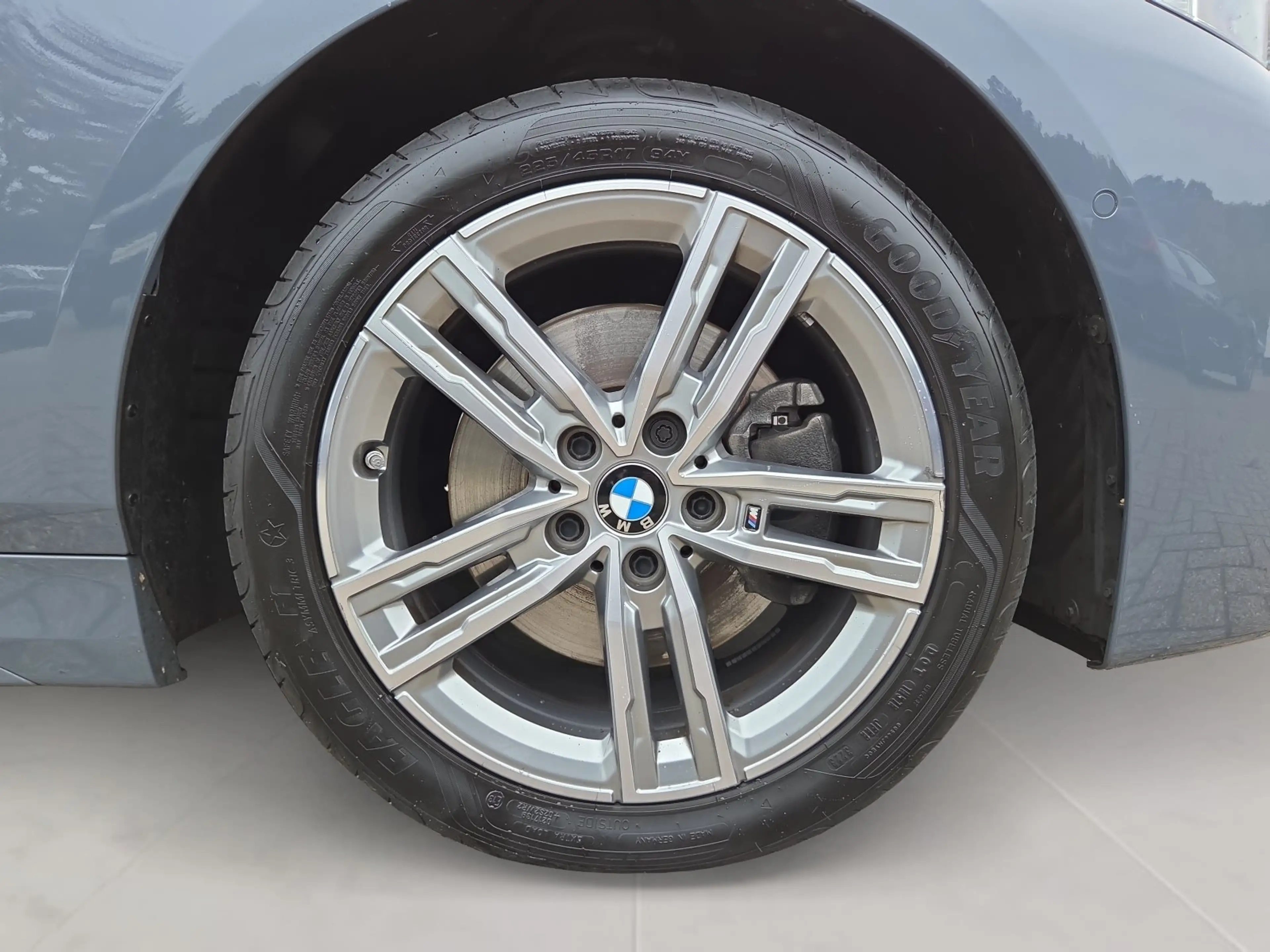 BMW 118 i PANO RFK SPORTSITZE LED SHZ TEMPOMAT DAB BT — photo 9