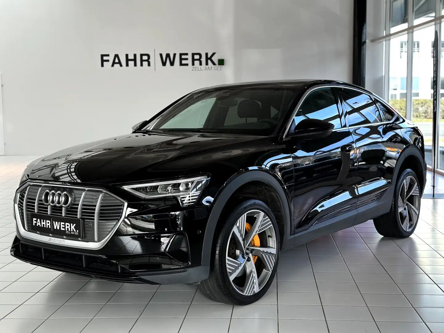audi e-tron
