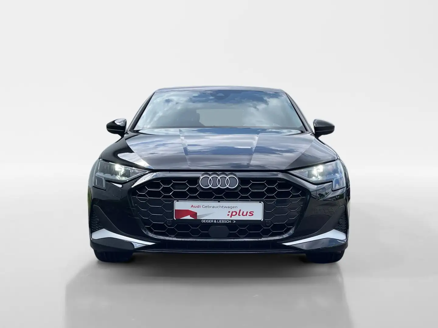 Audi A3 35 TDI advanced*NAVI-PLUS*SONOS*HUD Zwart - 2