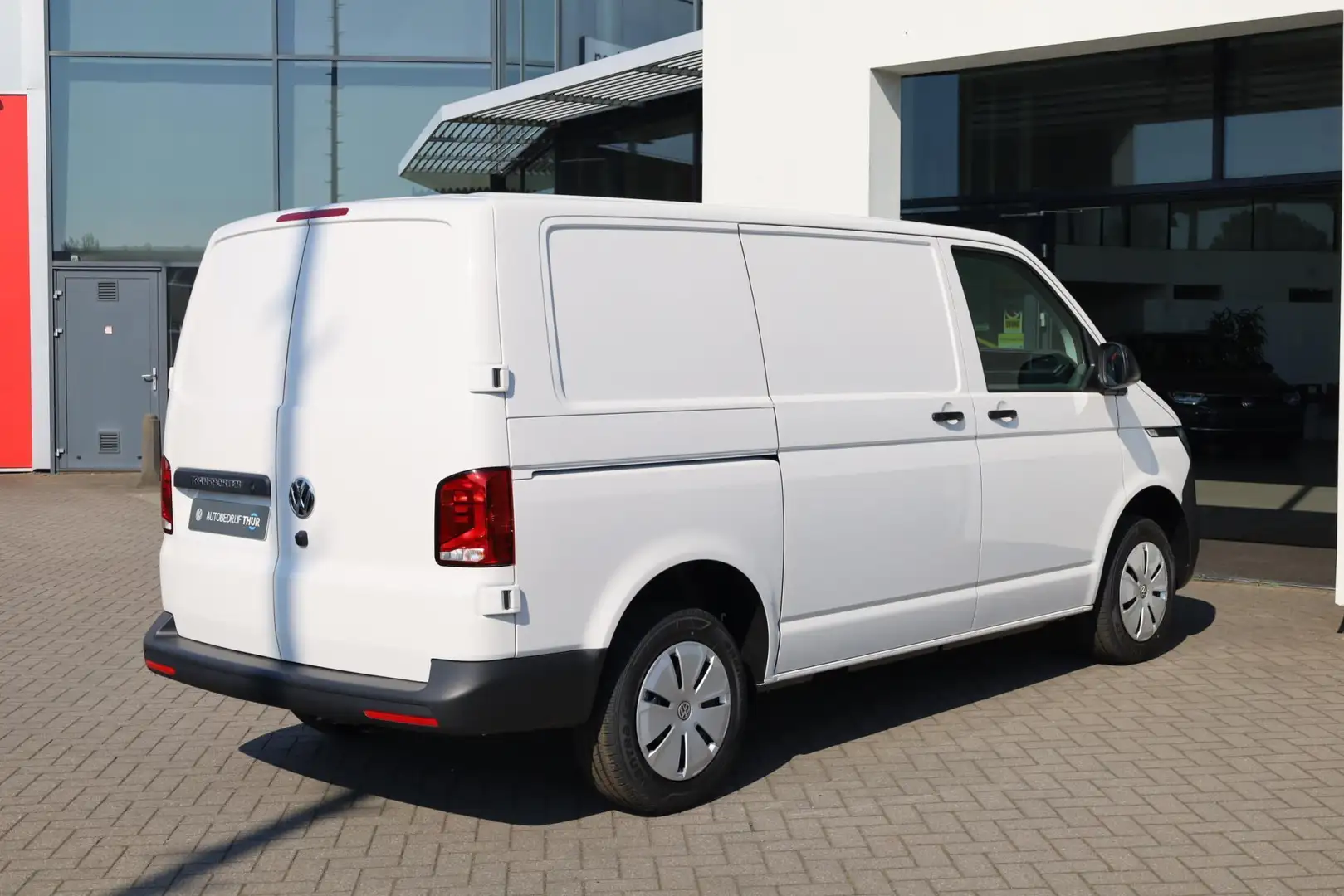 Volkswagen T6.1 Transporter 2.0 TDI L1H1 28 Comfortline 110PK / 81kW, 60 maand Wit - 2