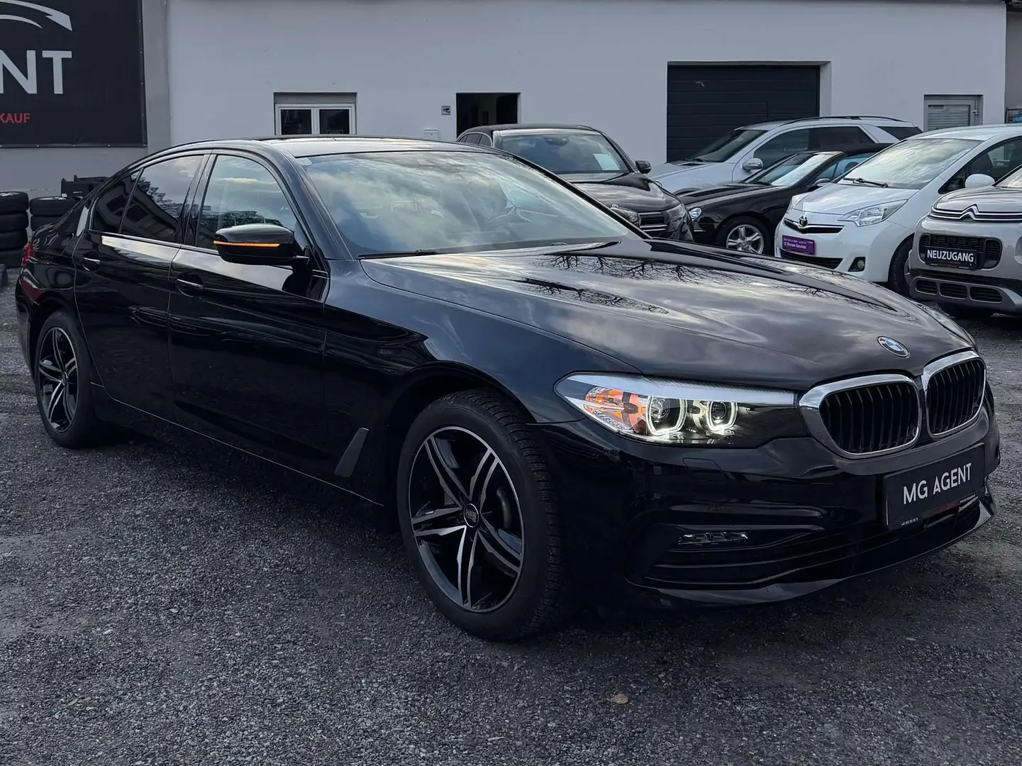 BMW 520 d xDrive G30 - 2