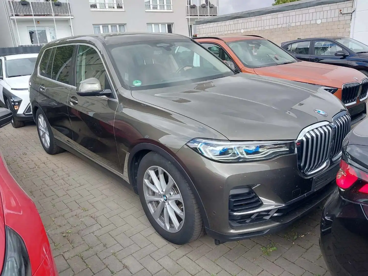 BMW X7 xDrive 40d Laser H&K Soft-Close 7-Sitze 360° Marrón - 2