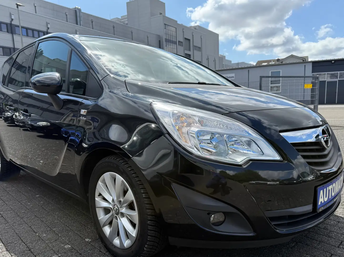 Opel Meriva ACTIVE AUTOMATIK KLIMA/SITZ+LENKRADHEIZUNG TOP! Schwarz - 2