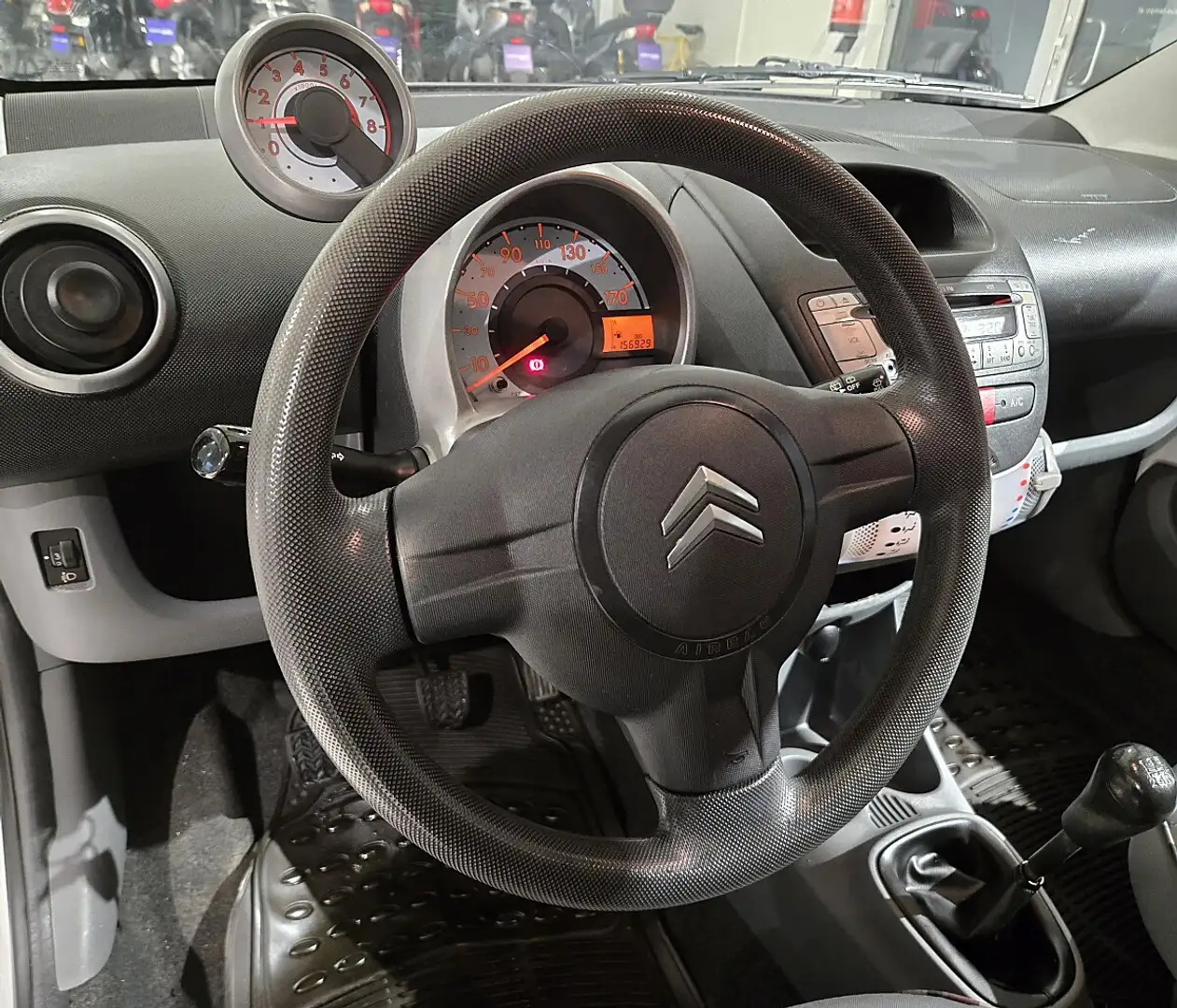 Citroen C1 1,0 Desire Airdream Weiß - 2