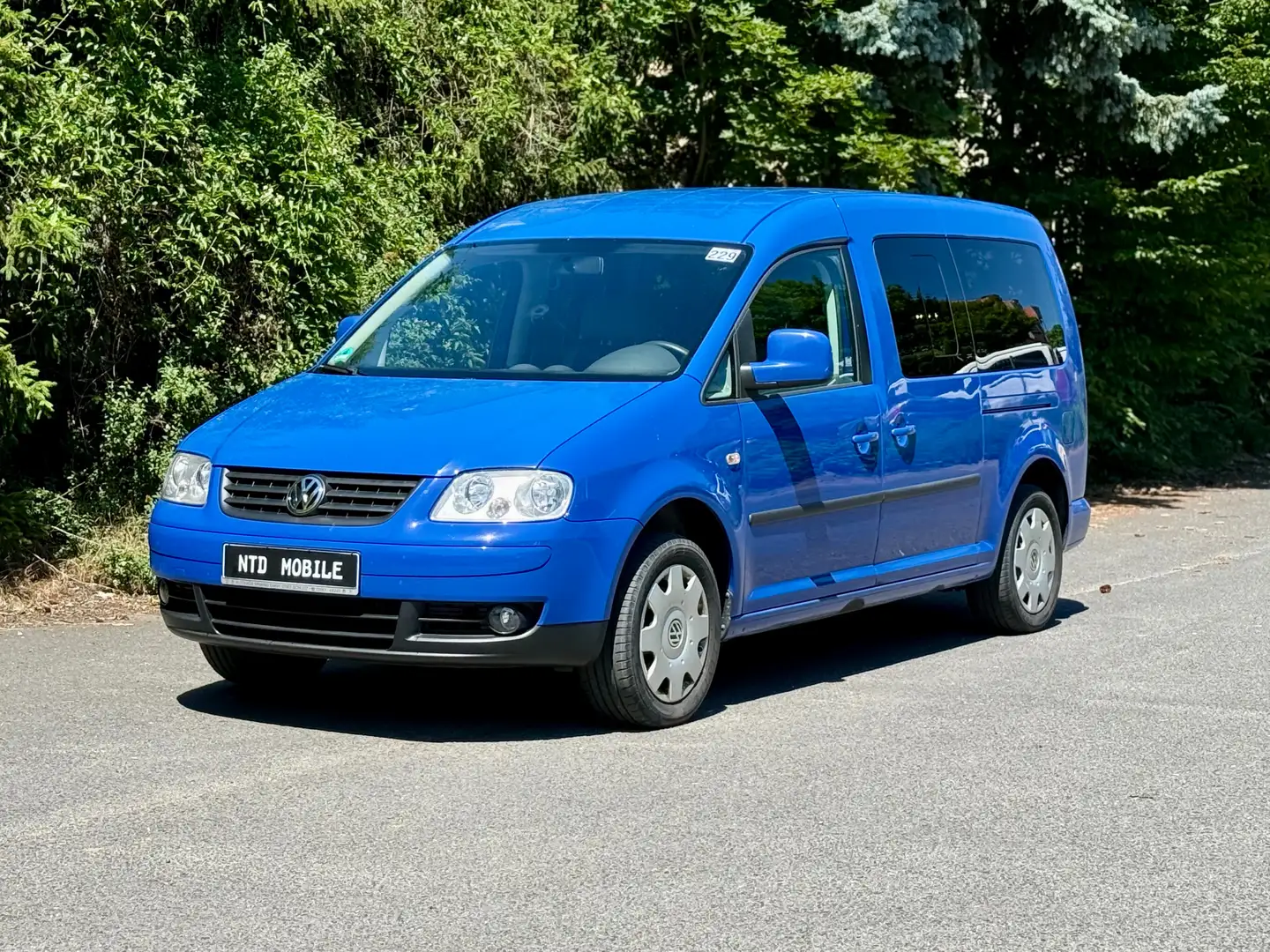Volkswagen Caddy Maxi Life 1.6 +7-SITZER+TÜV 06.2026+ Bleu - 2
