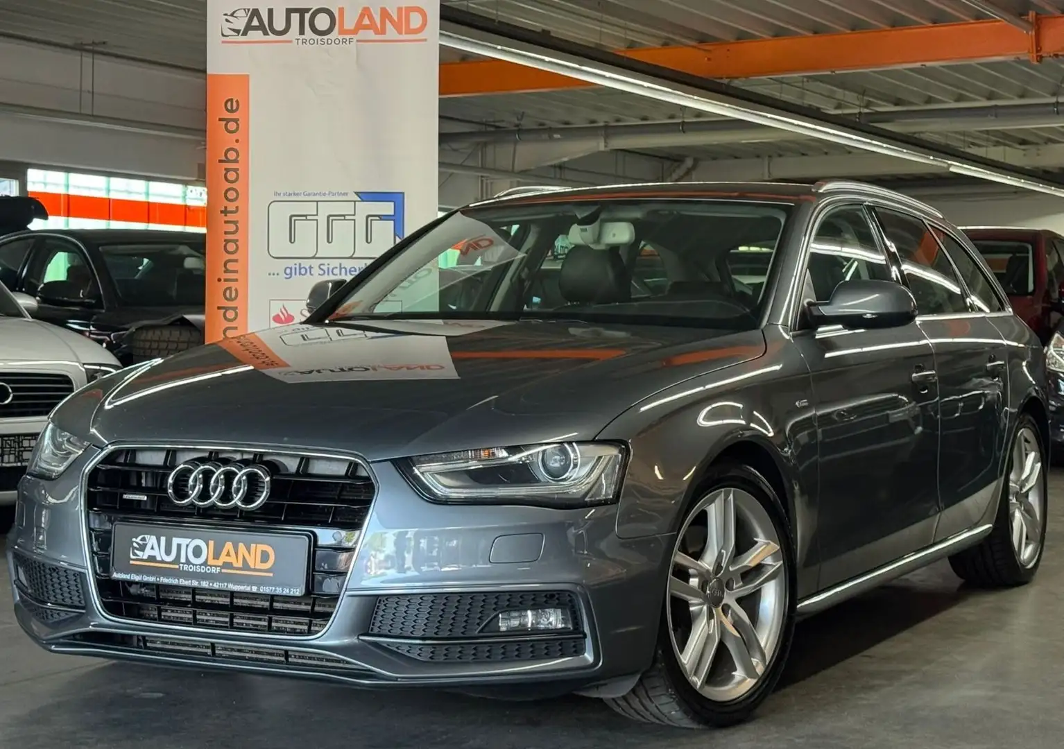 Audi A4 Avant*QUATTRO*SLINE*AUTOM*NAVI*XENON*TEMPO* Grau - 2