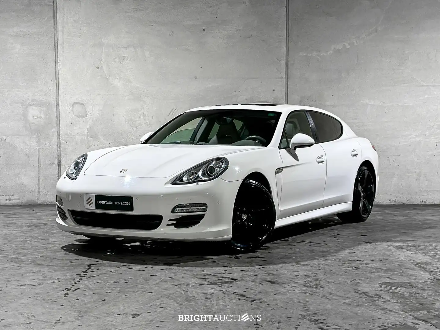 Porsche Panamera 4S 4.8 V8 Blanc - 1