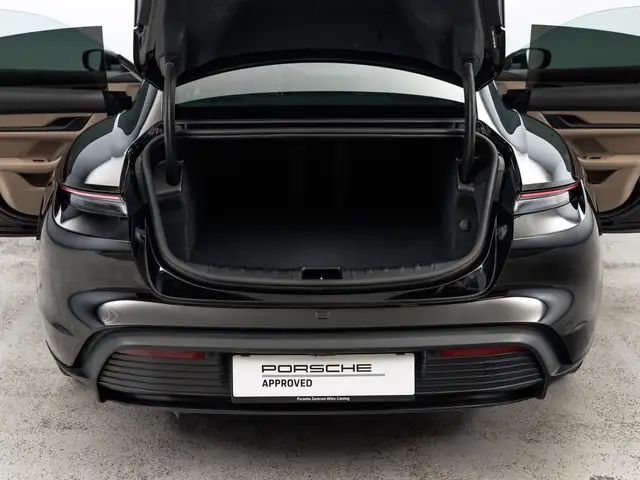 Porsche Taycan Ansicht 12