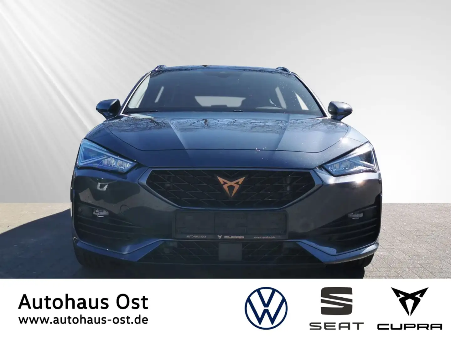 CUPRA Leon Sportstourer 1.4 e Hybrid LED Navi Leder Panorama Grau - 2