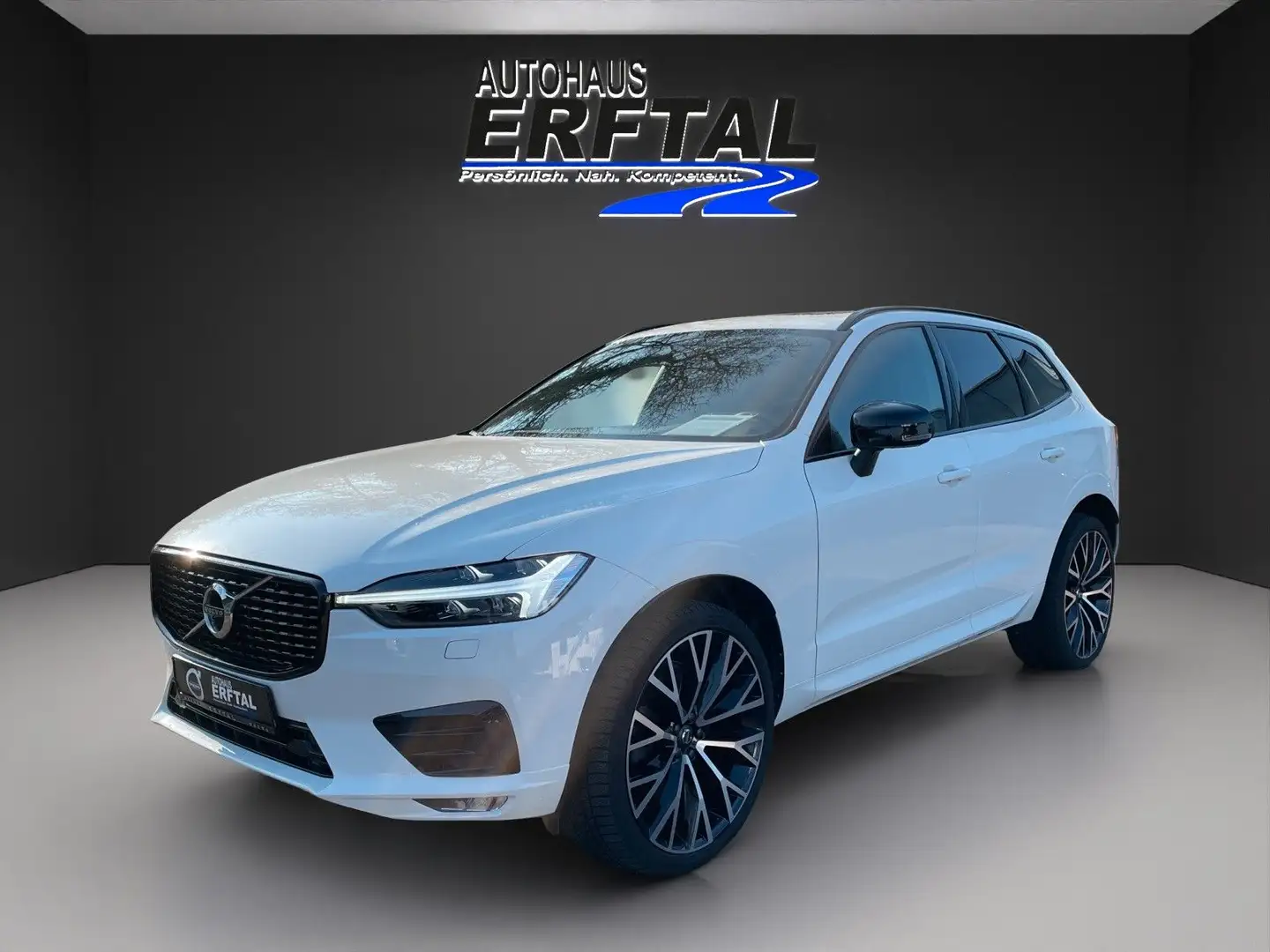 Volvo XC60 B5 Diesel AWD R-Design Blanc - 1