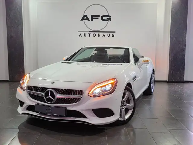 Mercedes-Benz SLC 300