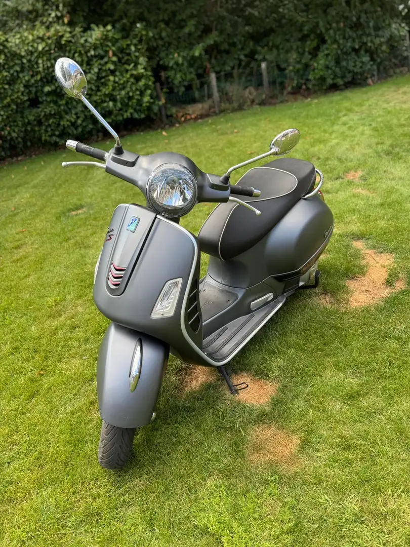 Vespa GTS Super Sport 125 125cc - 2