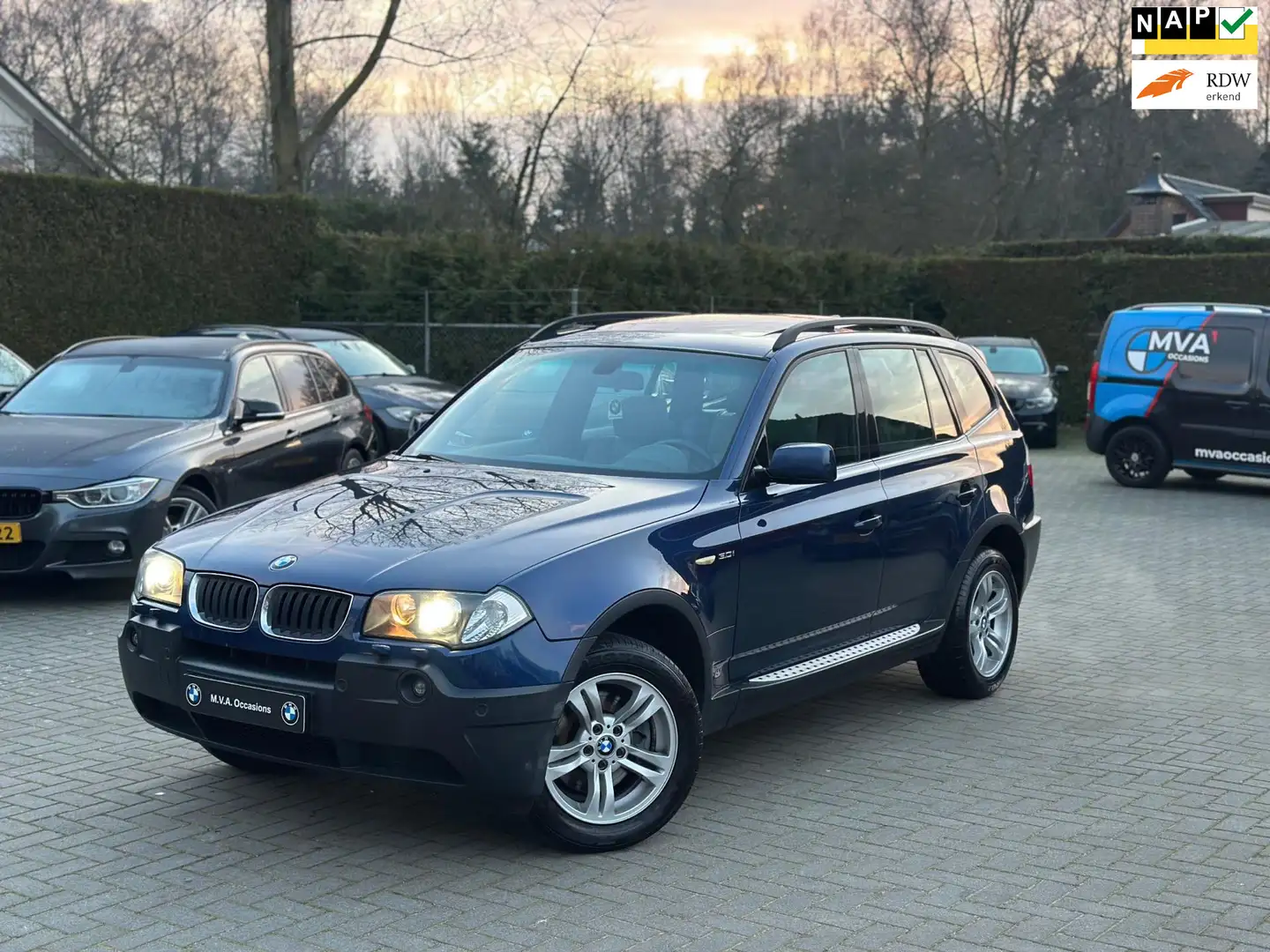 BMW X3 3.0i Executive|Aut.|Navi|Leder|Xenon|Trekhaak|Nett Blauw - 1