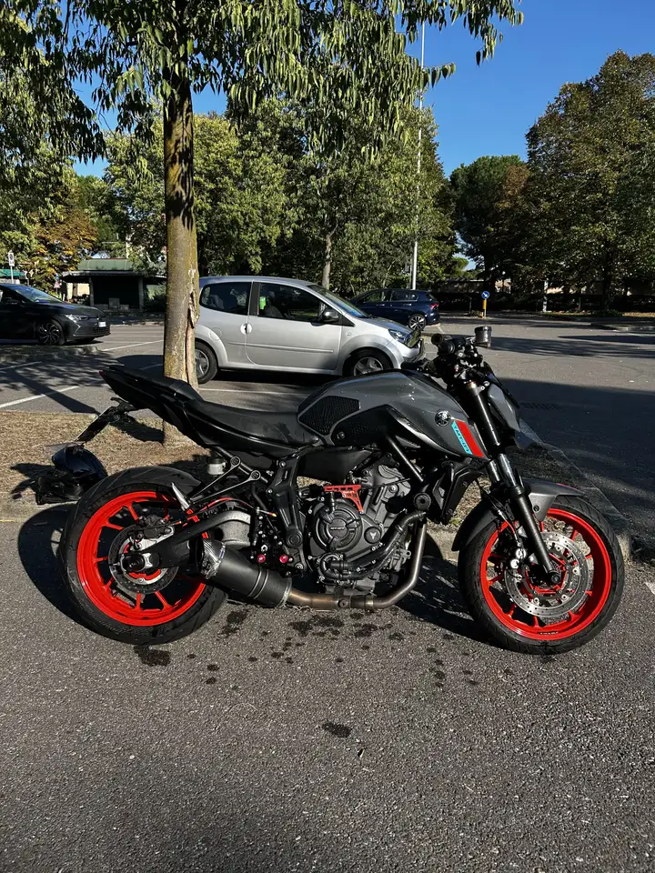 Yamaha MT-07