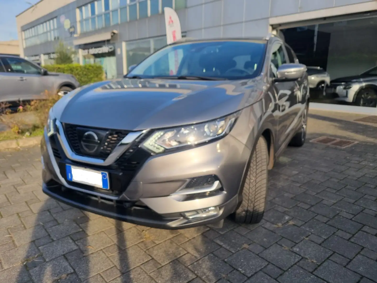 Nissan Qashqai QASHQAI 1.2 DIG-T TEKNA 115cv Grigio - 2