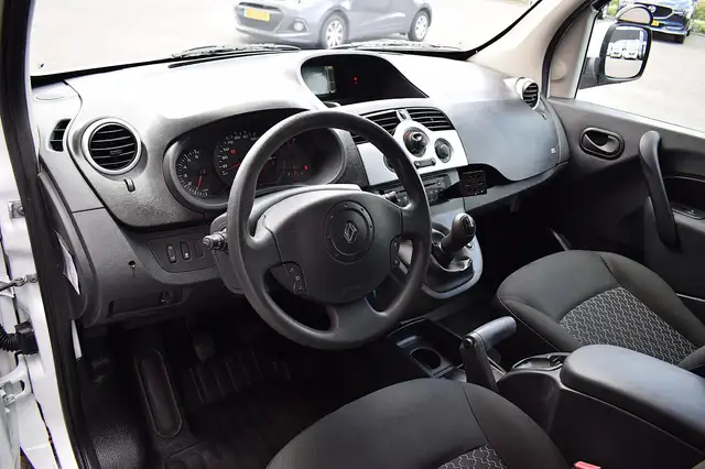 Renault Kangoo view 4