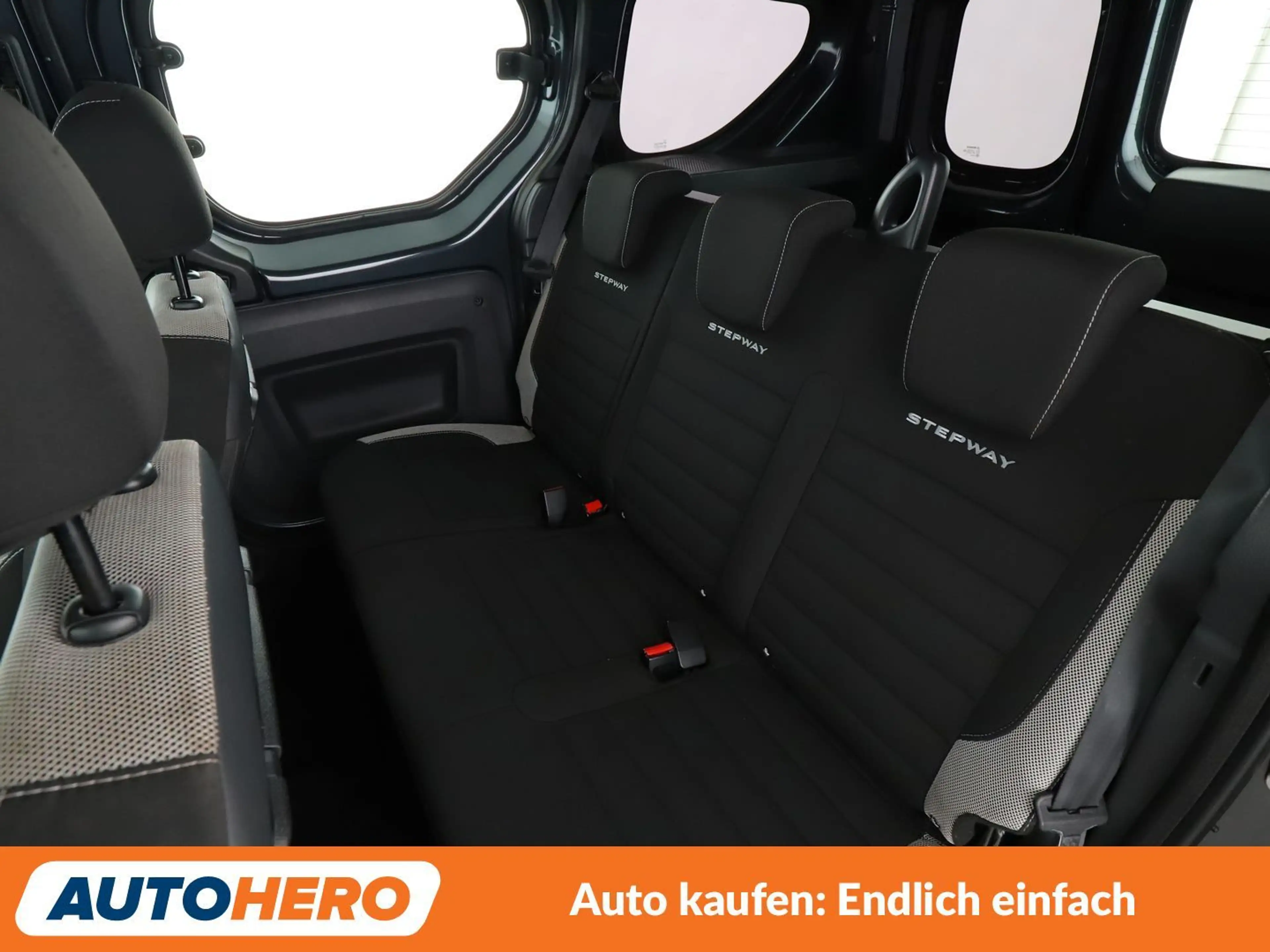 Dacia Dokker 1.3 TCe Stepway*NAVI*CAM*PDC*SHZ*KLIMA*TEMPO* — photo 14