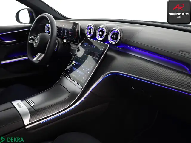 Mercedes-Benz C-Class view 10