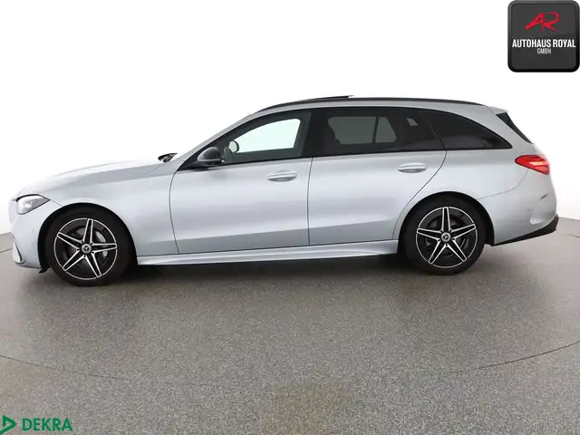 Mercedes-Benz C-Class view 2