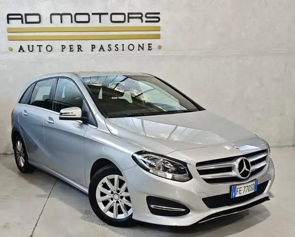Mercedes-Benz 180 Neopatentati B180 Sport Manuale Euro 6
