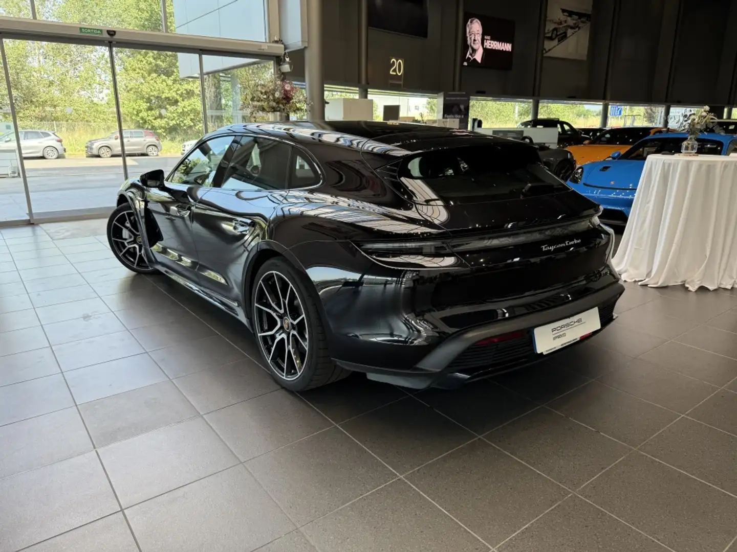 Porsche Taycan Turbo Sport Turismo Negro - 2
