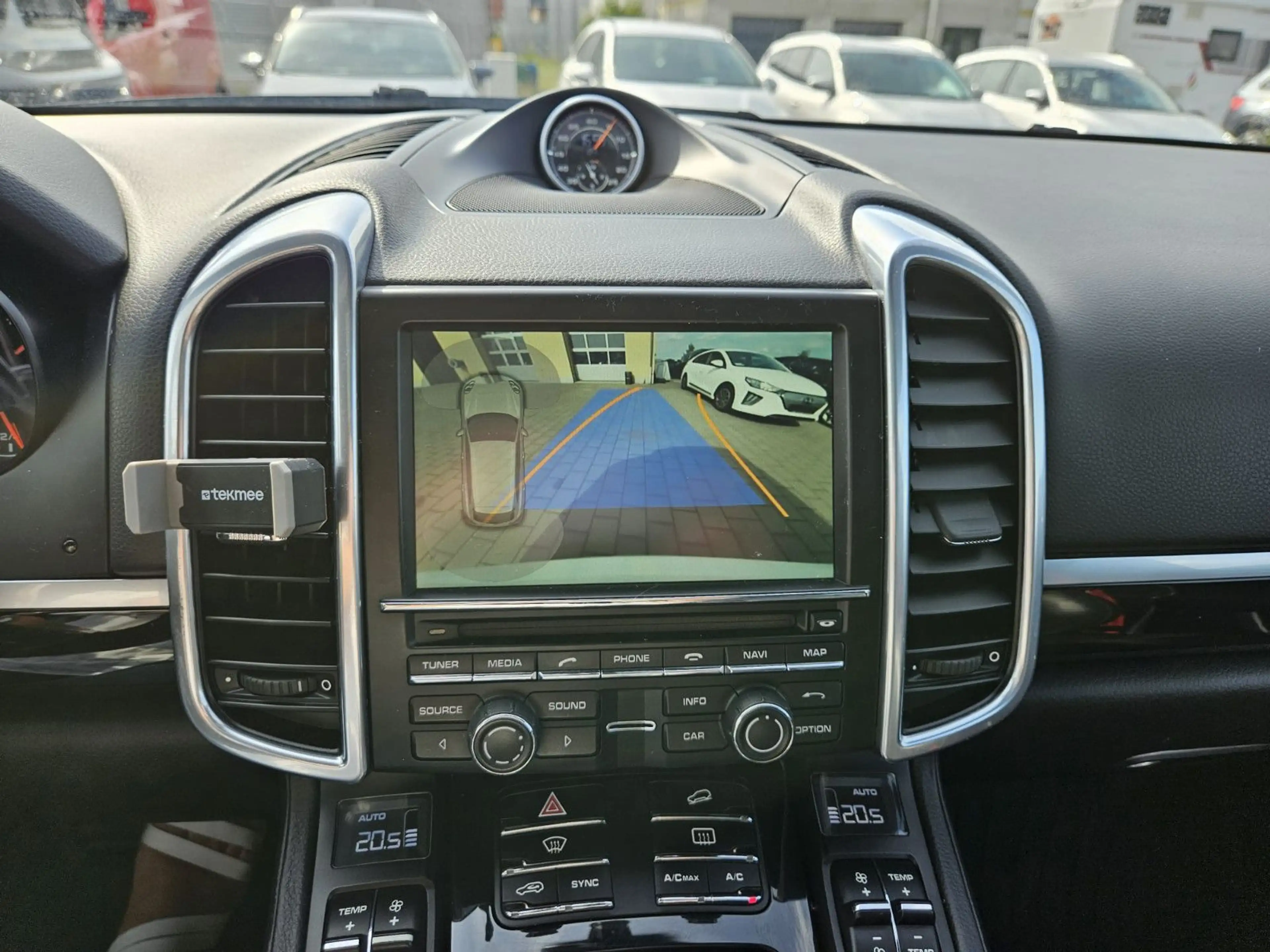 Porsche Cayenne Diesel*Matrix*Panoramadach*GTS* — photo 16