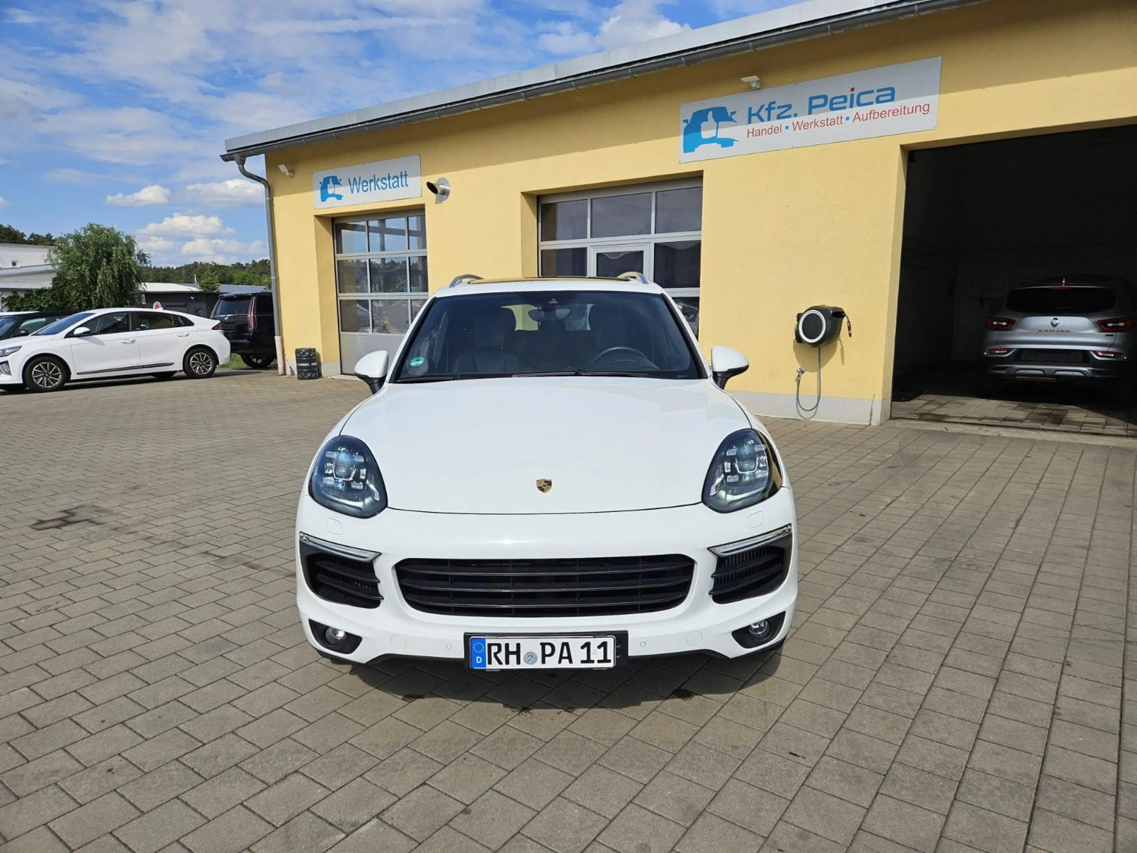 Porsche Cayenne Diesel*Matrix*Panoramadach*GTS* — photo 2