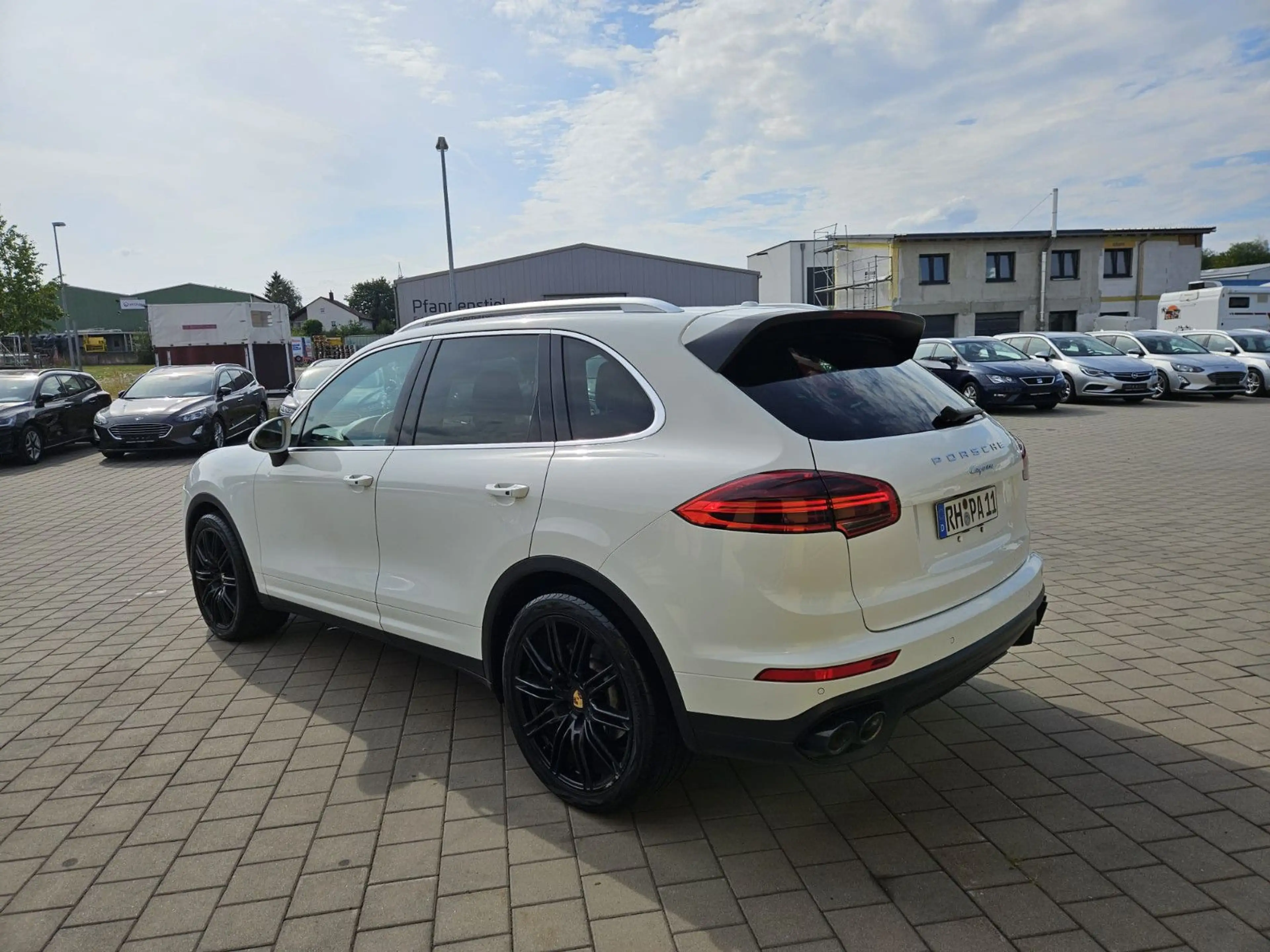 Porsche Cayenne Diesel*Matrix*Panoramadach*GTS* — photo 6