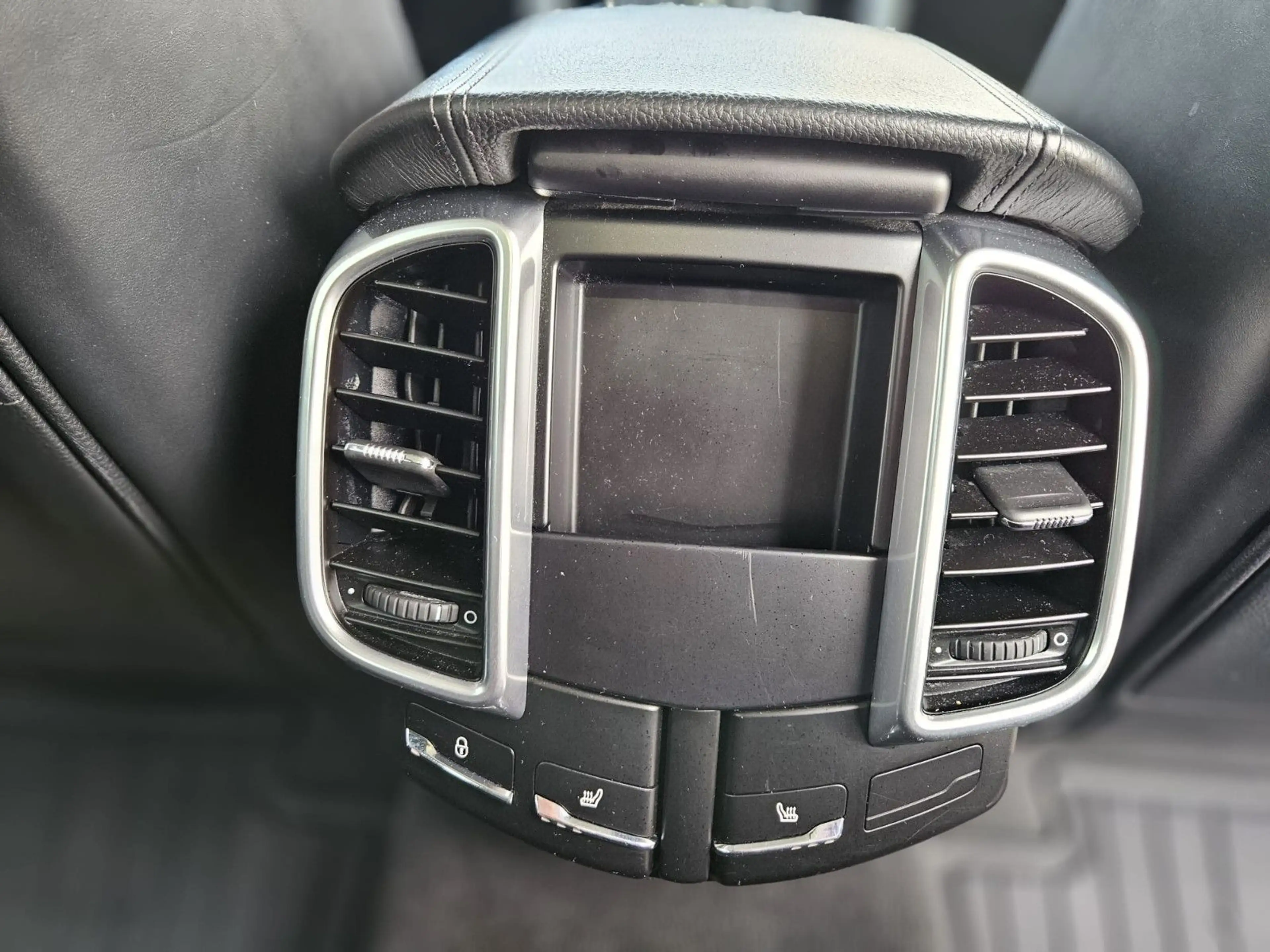 Porsche Cayenne Diesel*Matrix*Panoramadach*GTS* — photo 21