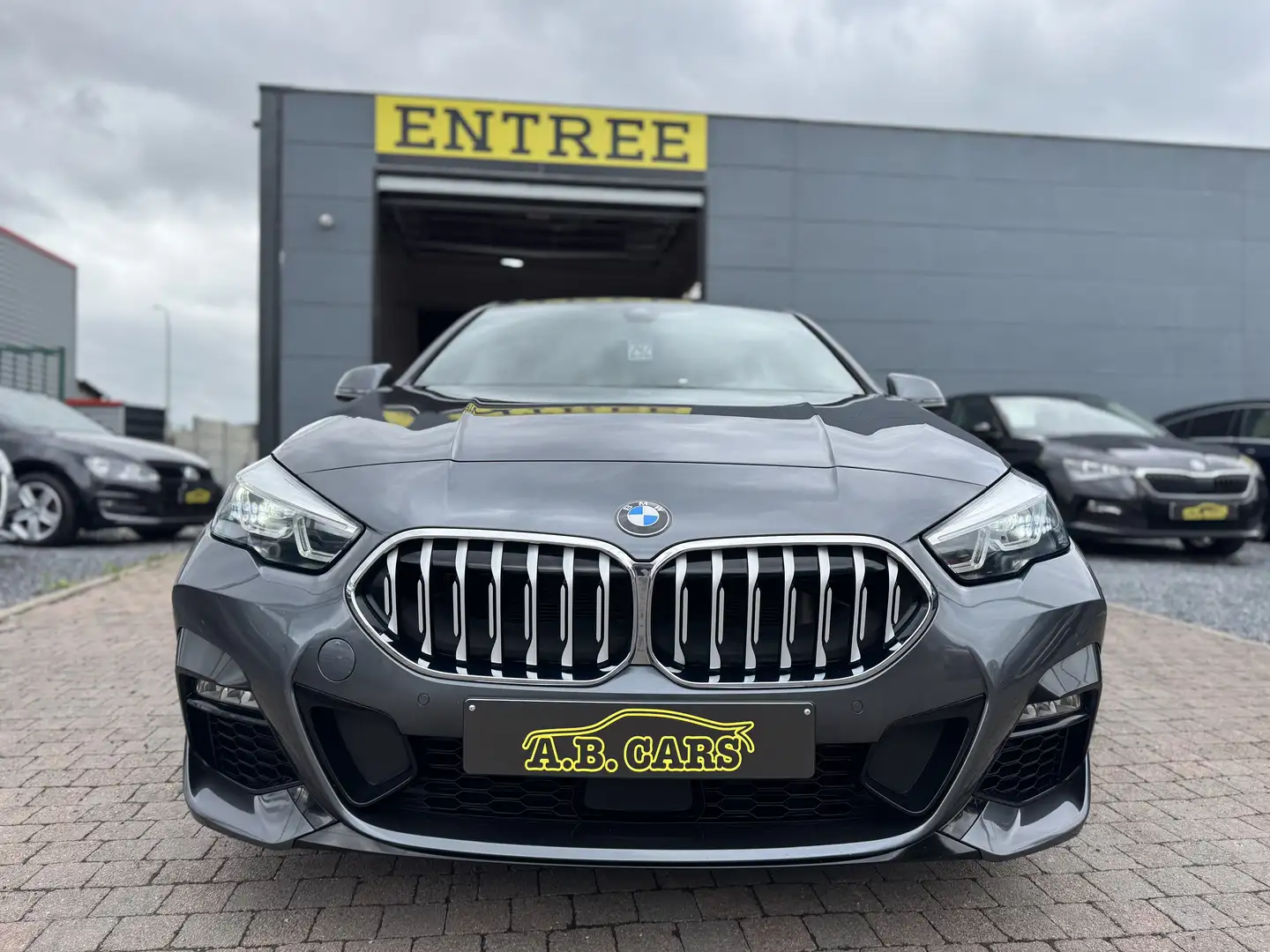 BMW 218 Gran Coupé 218i PACK M *GARANTIE 12MOIS* Grijs - 2