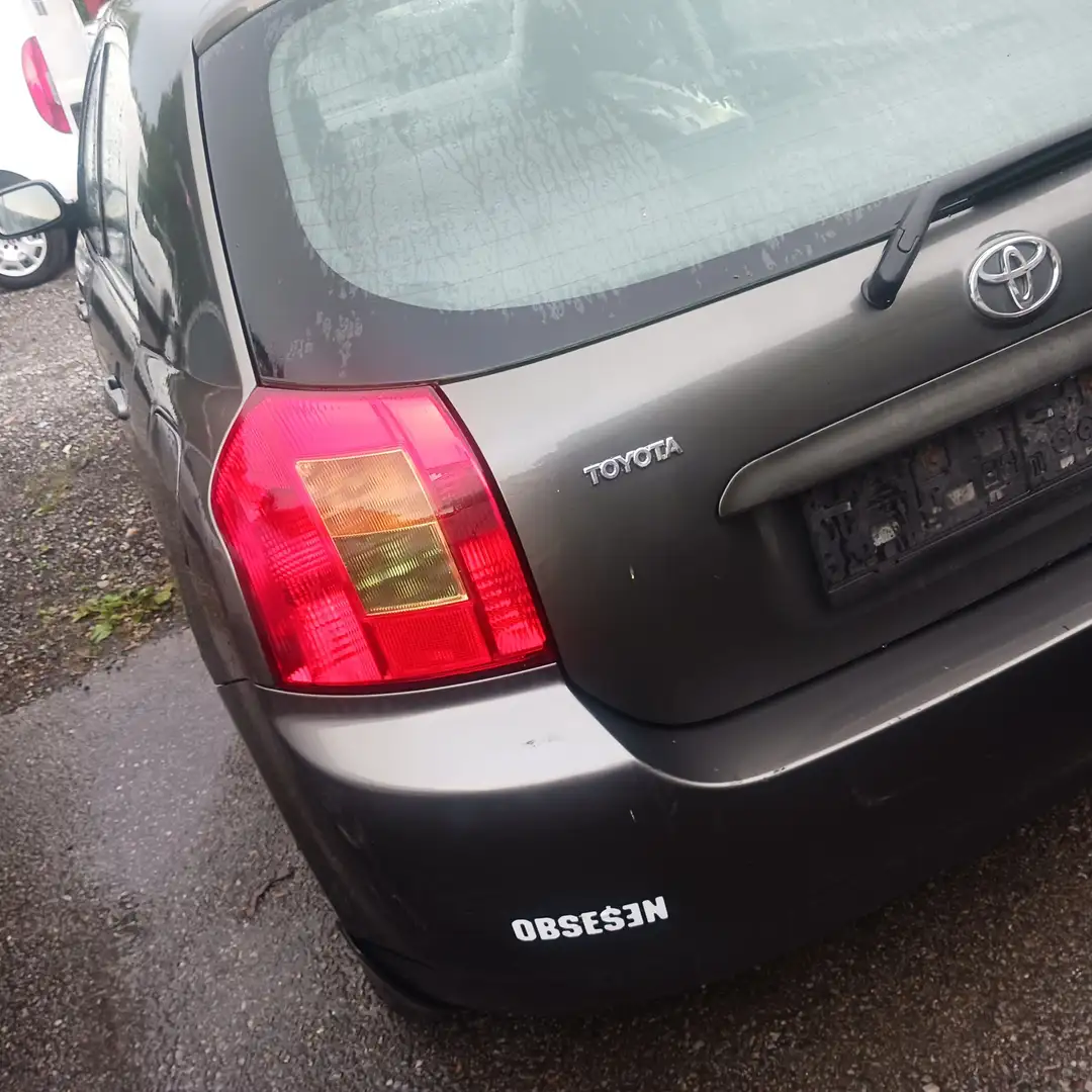 Toyota Corolla 2.0 D-4D - 2