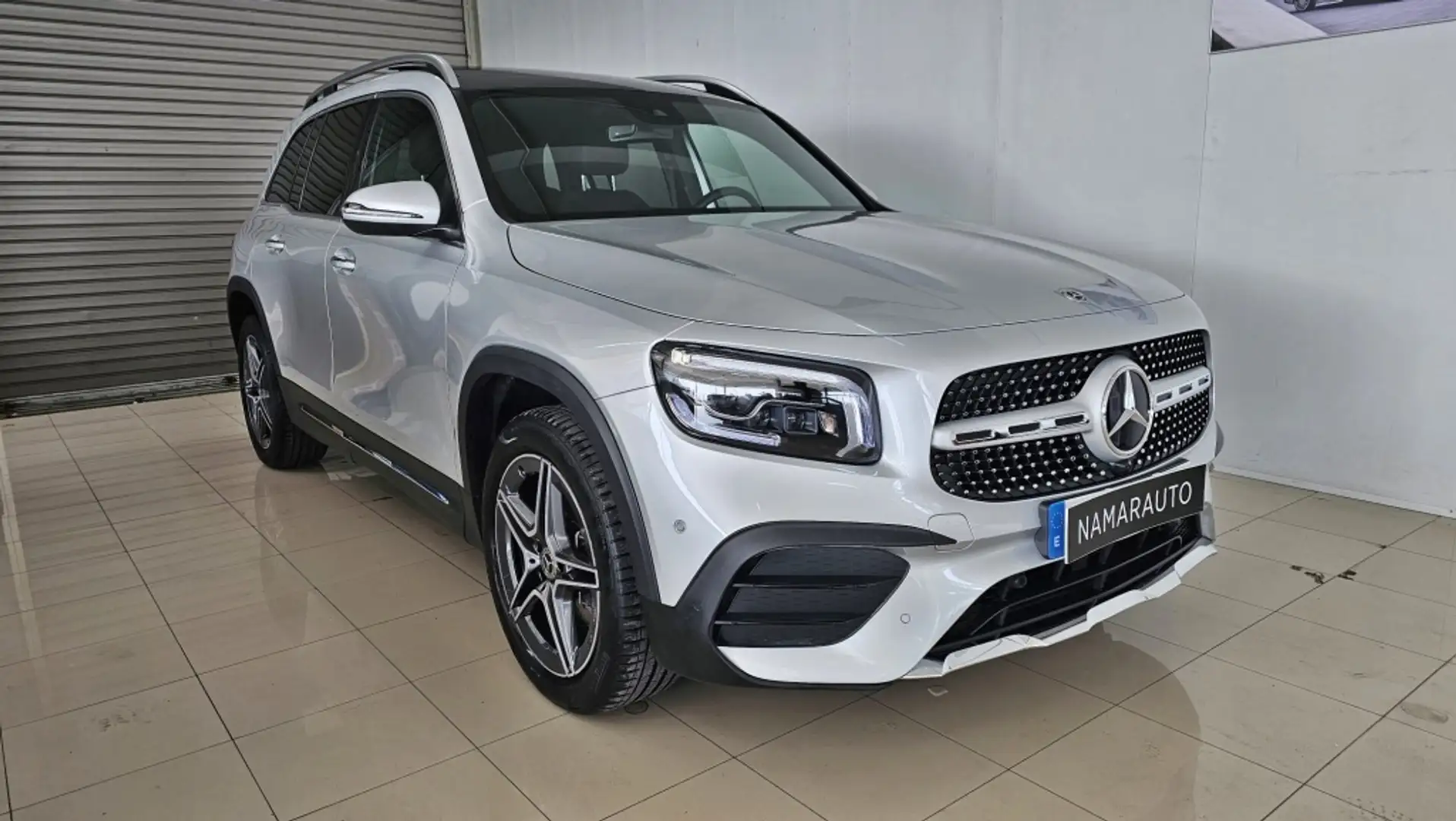Mercedes-Benz GLB 200 200d 8G-DCT Plateado - 2