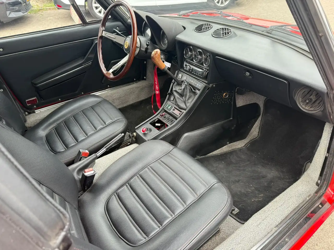 Alfa Romeo Spider Duetto, foto 12