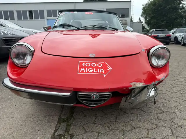 Alfa Romeo Spider Duetto