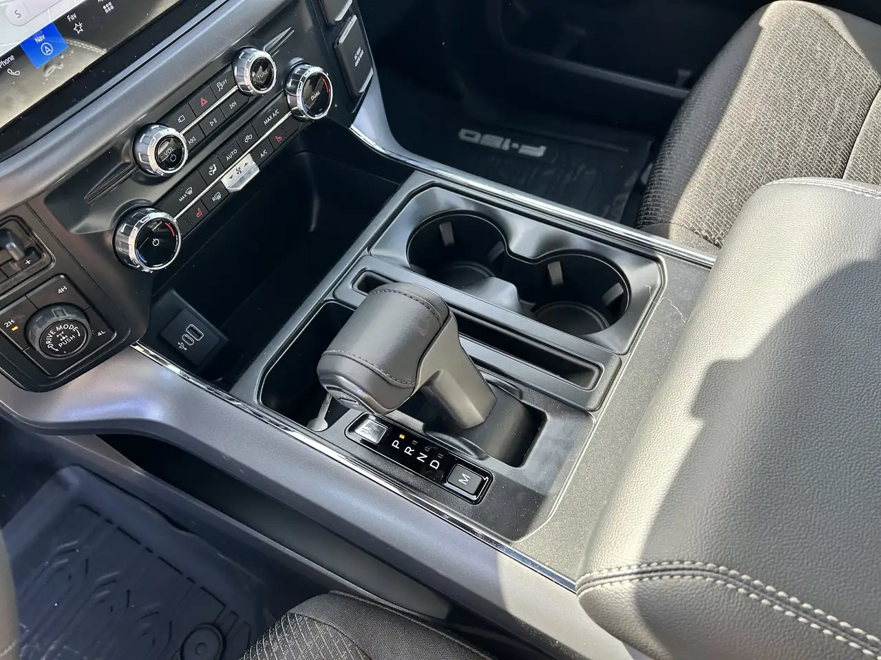 Ford F 150 снимка Ford F 150