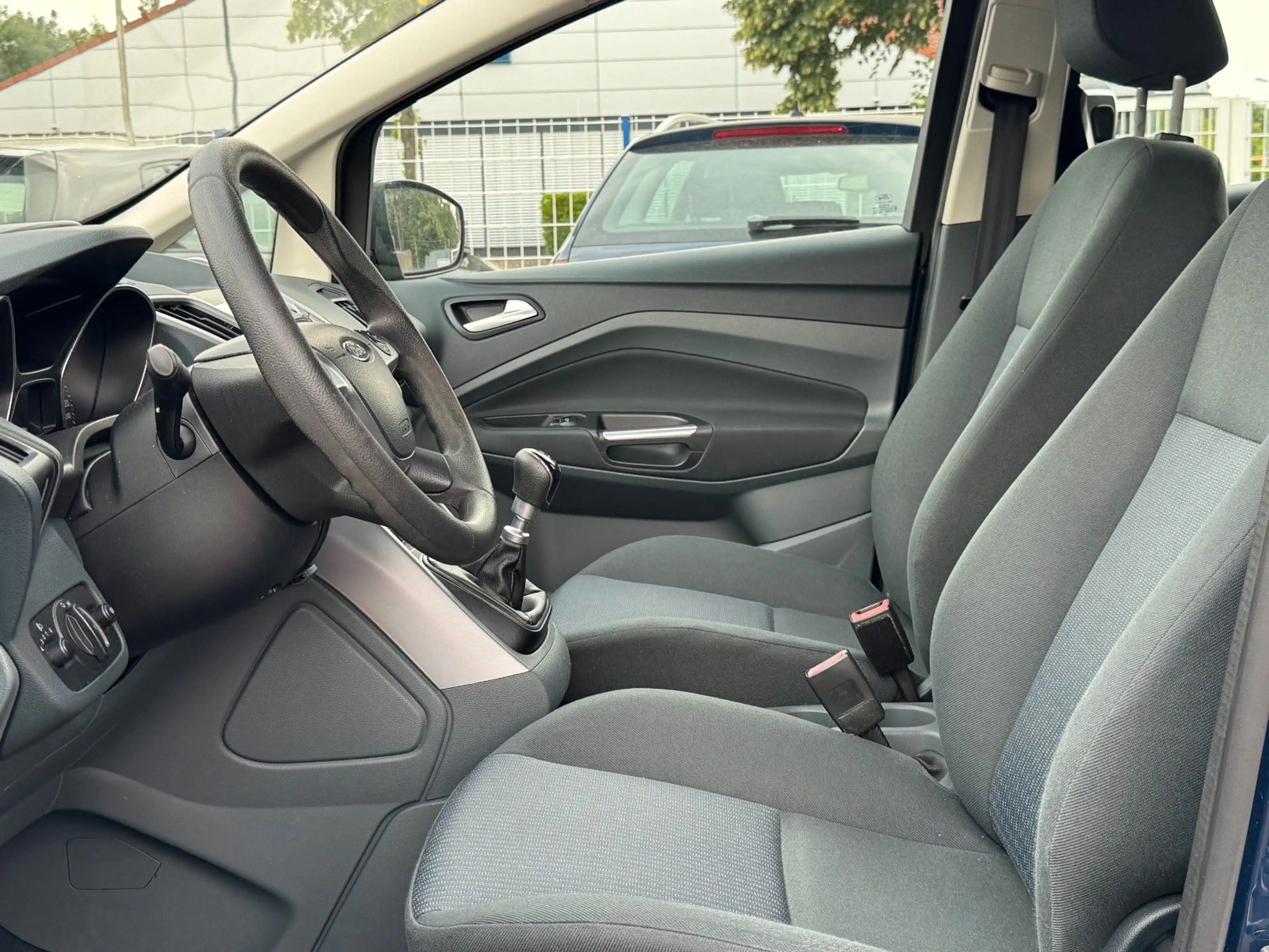 Ford C-Max / Wenig Km/ Klima/HU Neu/ — photo 9