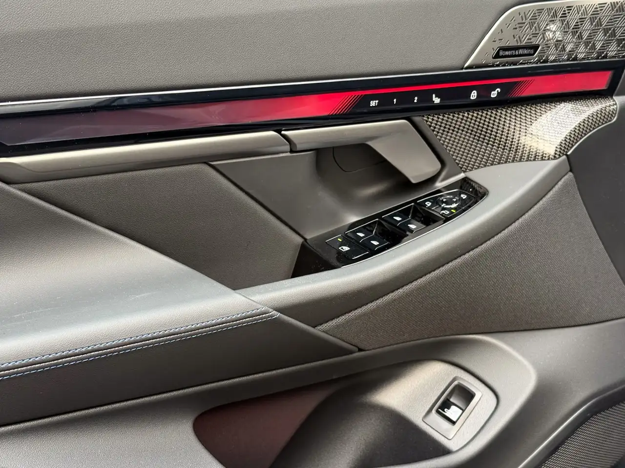 BMW 5 Series 2026 — фото 12
