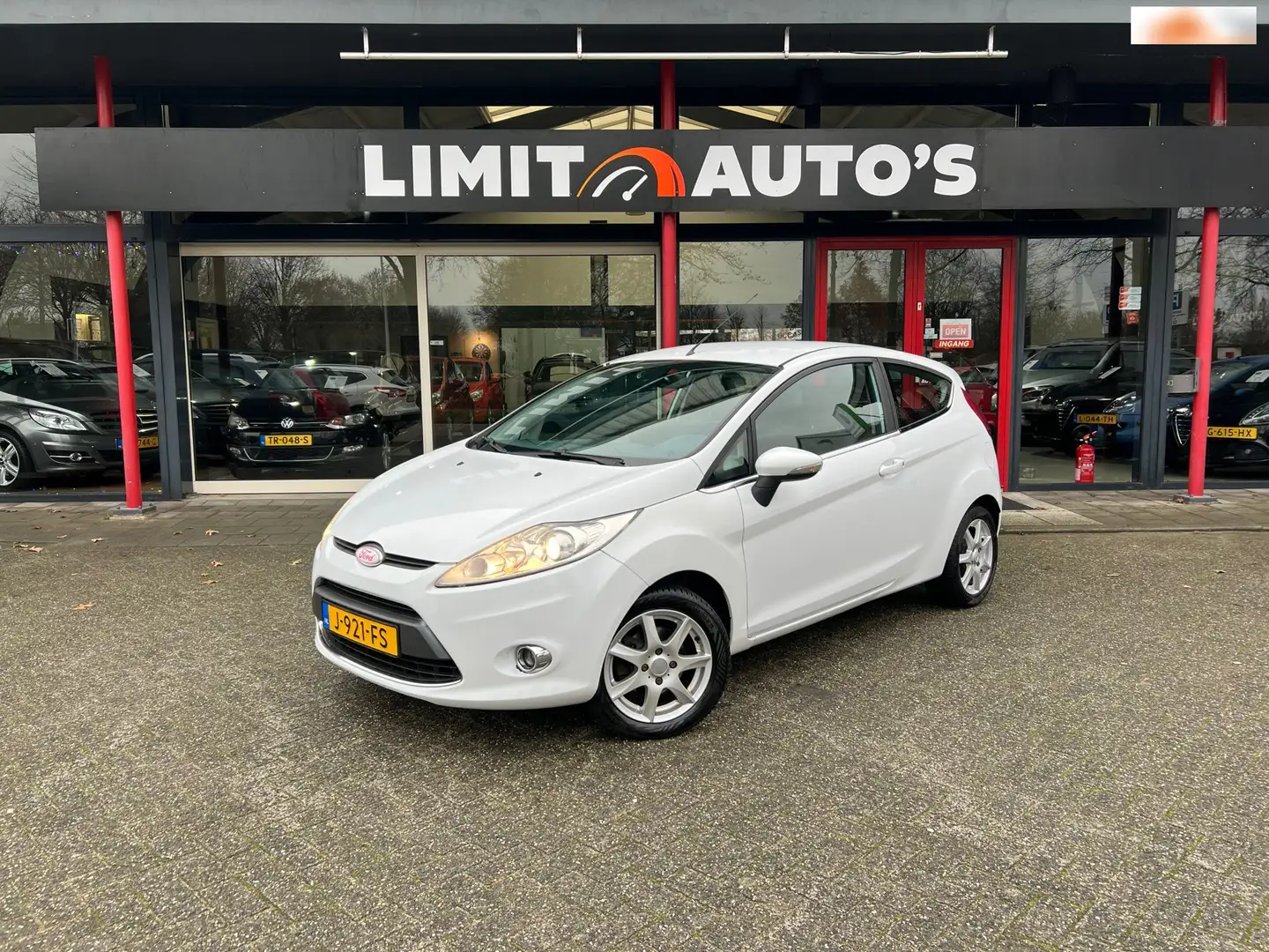 Ford Fiesta 1.25 Trend Climate/El.ramen/St.verwarming/Lmv/Trek Wit - 1